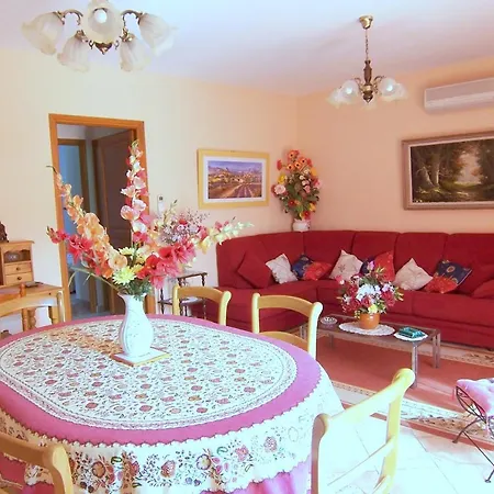 Vila Santi Expertimmo Orinella Rossa Ventiseri